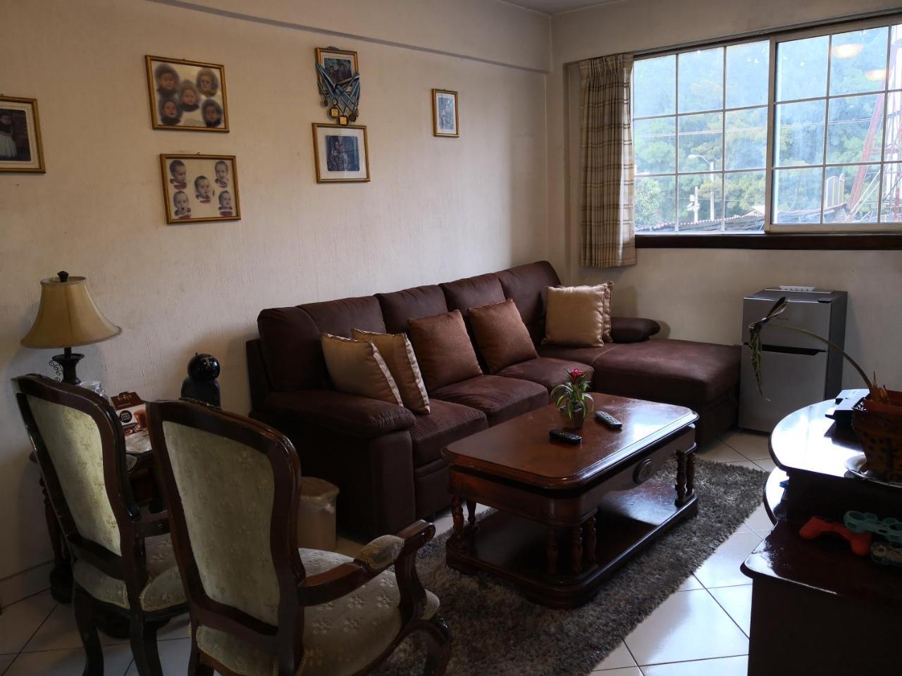 Apartamentos Comodos Cerca Del Aeropuerto グアテマラシティ エクステリア 写真