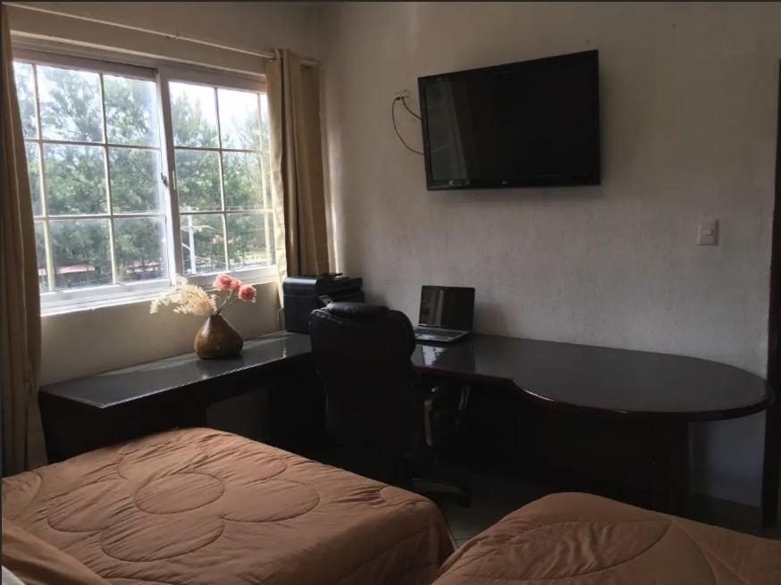 Apartamentos Comodos Cerca Del Aeropuerto グアテマラシティ エクステリア 写真