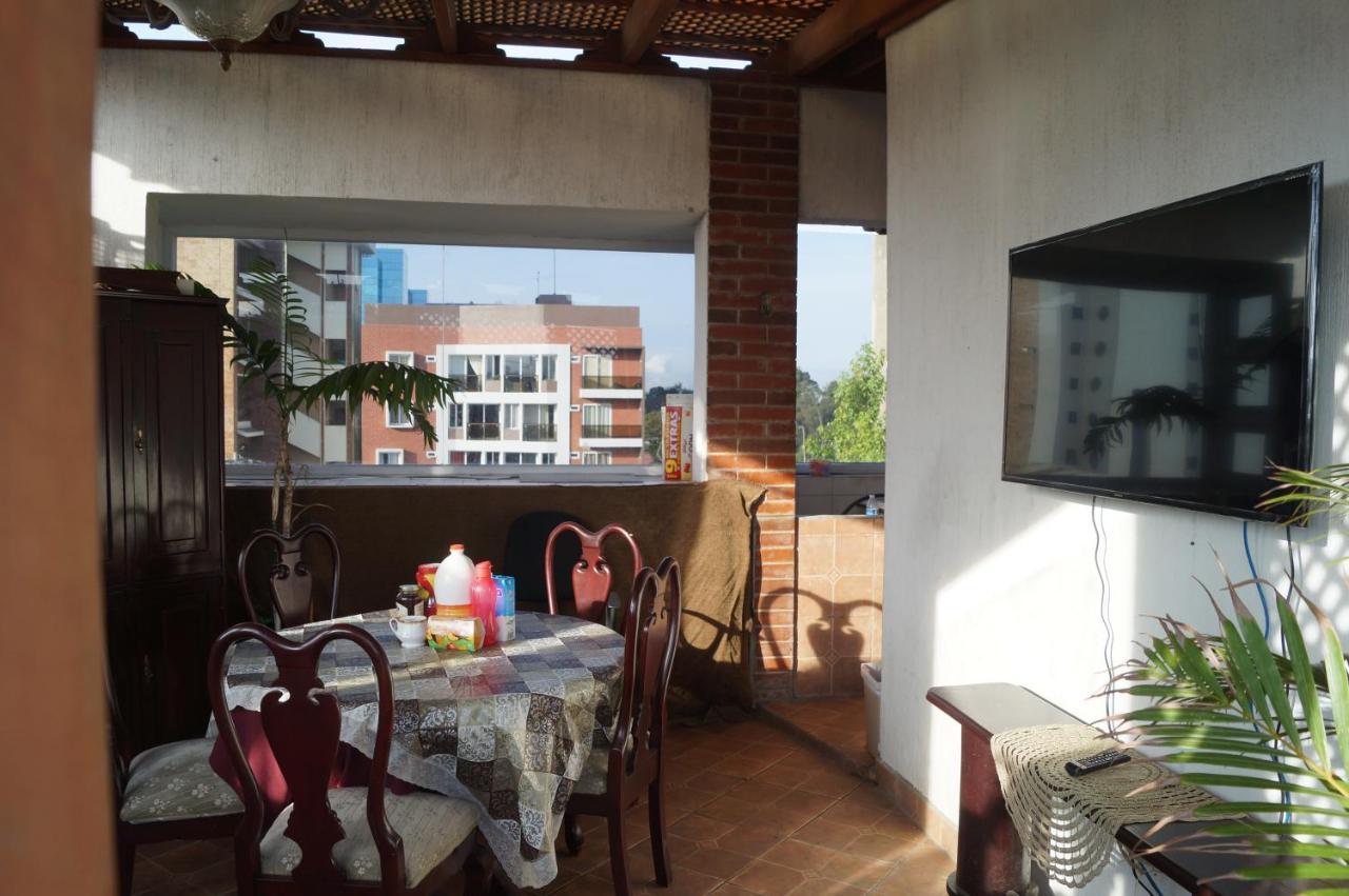 Apartamentos Comodos Cerca Del Aeropuerto グアテマラシティ エクステリア 写真