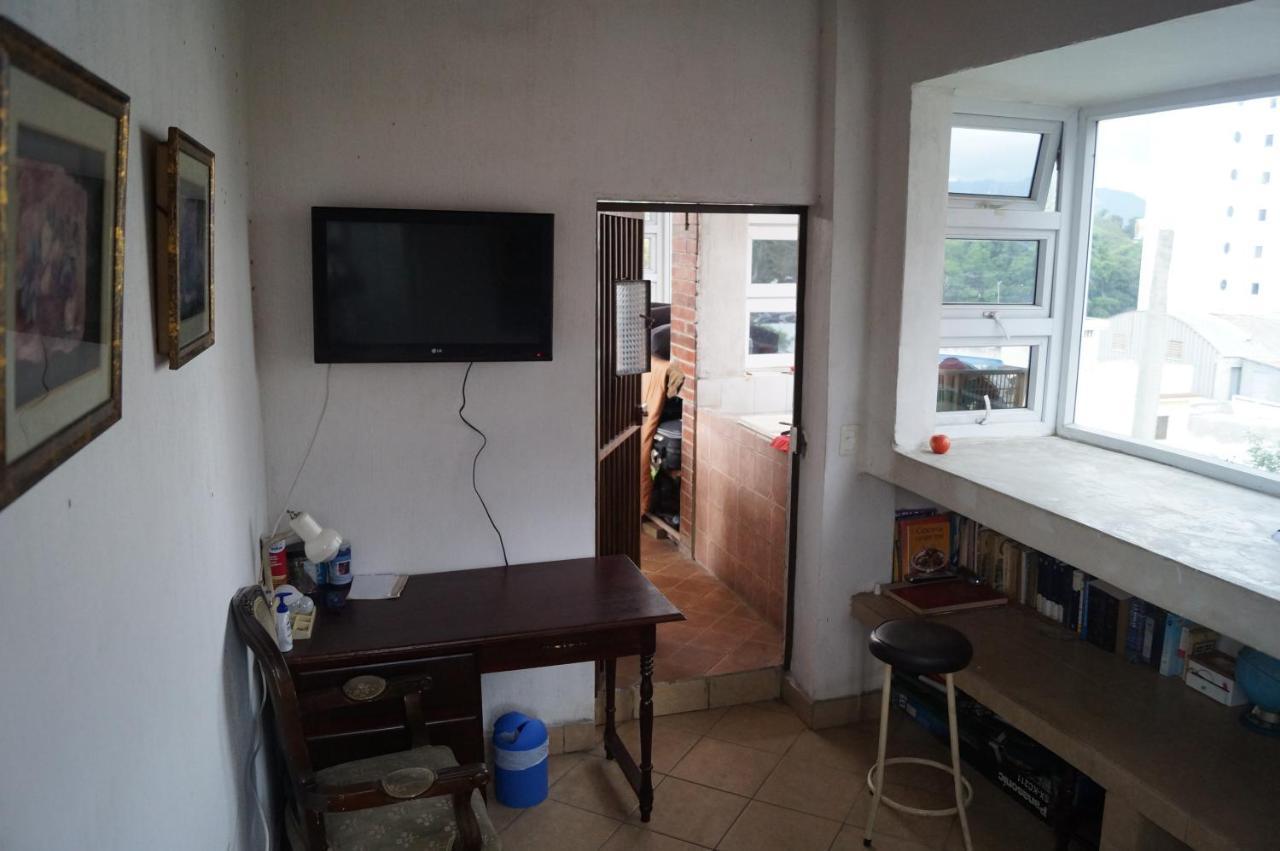 Apartamentos Comodos Cerca Del Aeropuerto グアテマラシティ エクステリア 写真