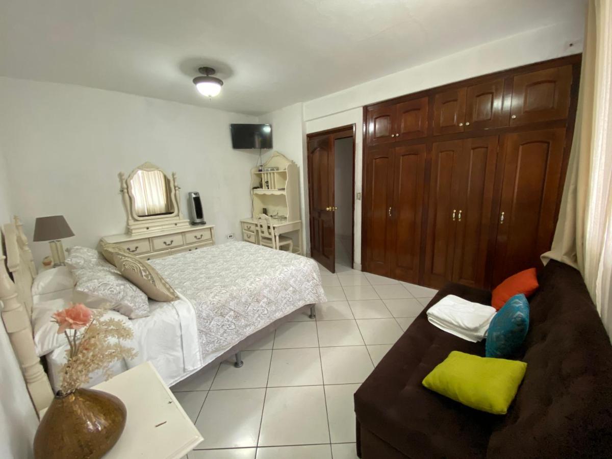 Apartamentos Comodos Cerca Del Aeropuerto グアテマラシティ エクステリア 写真